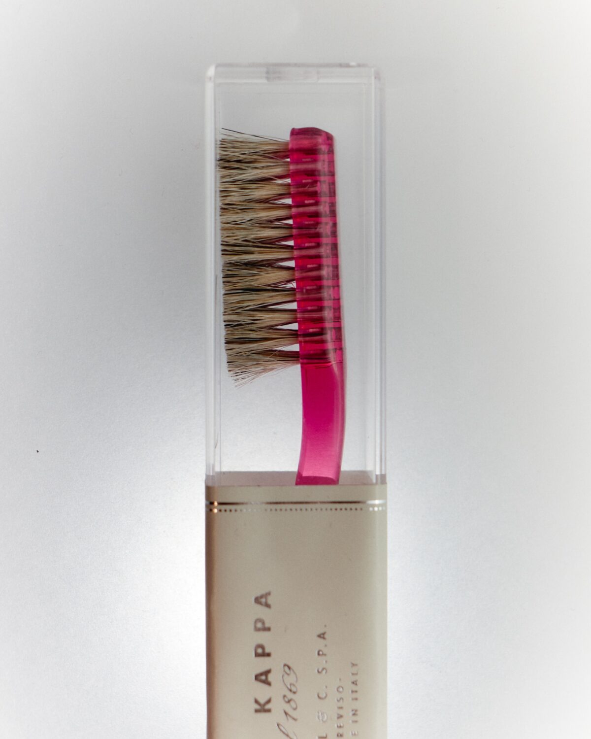 akka kappa badger collection toothbrush pink