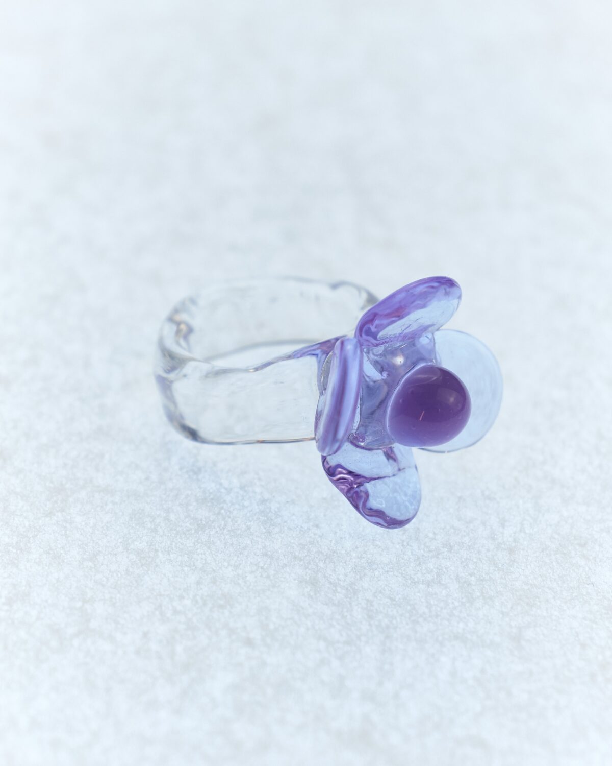 pretty baby glass ring lilac levens