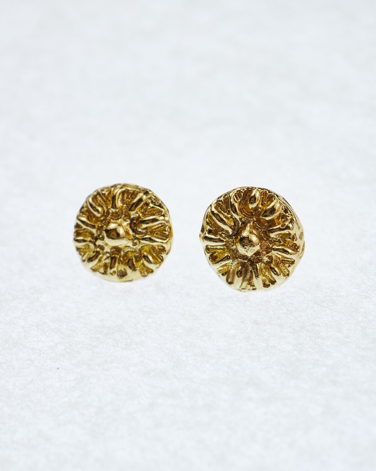 sol studs gold plated bronze sofía rocha earrings