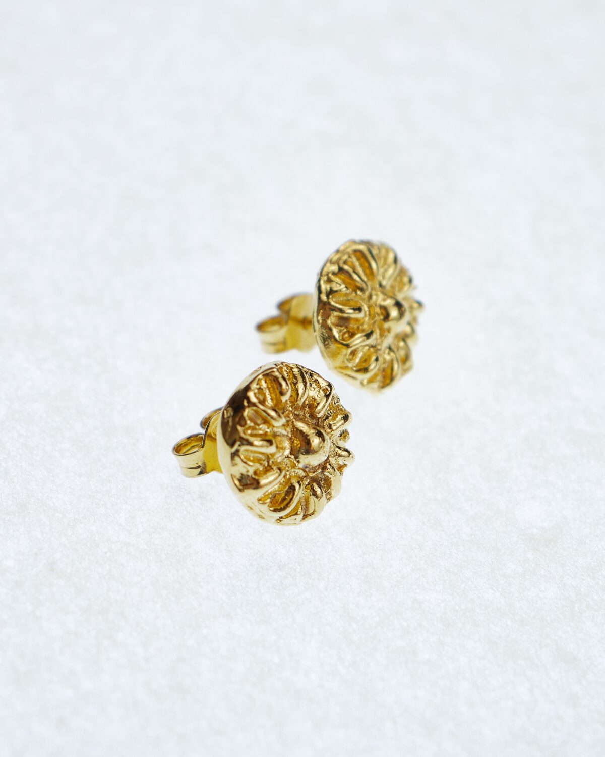 sol studs gold plated bronze sofía rocha earrings