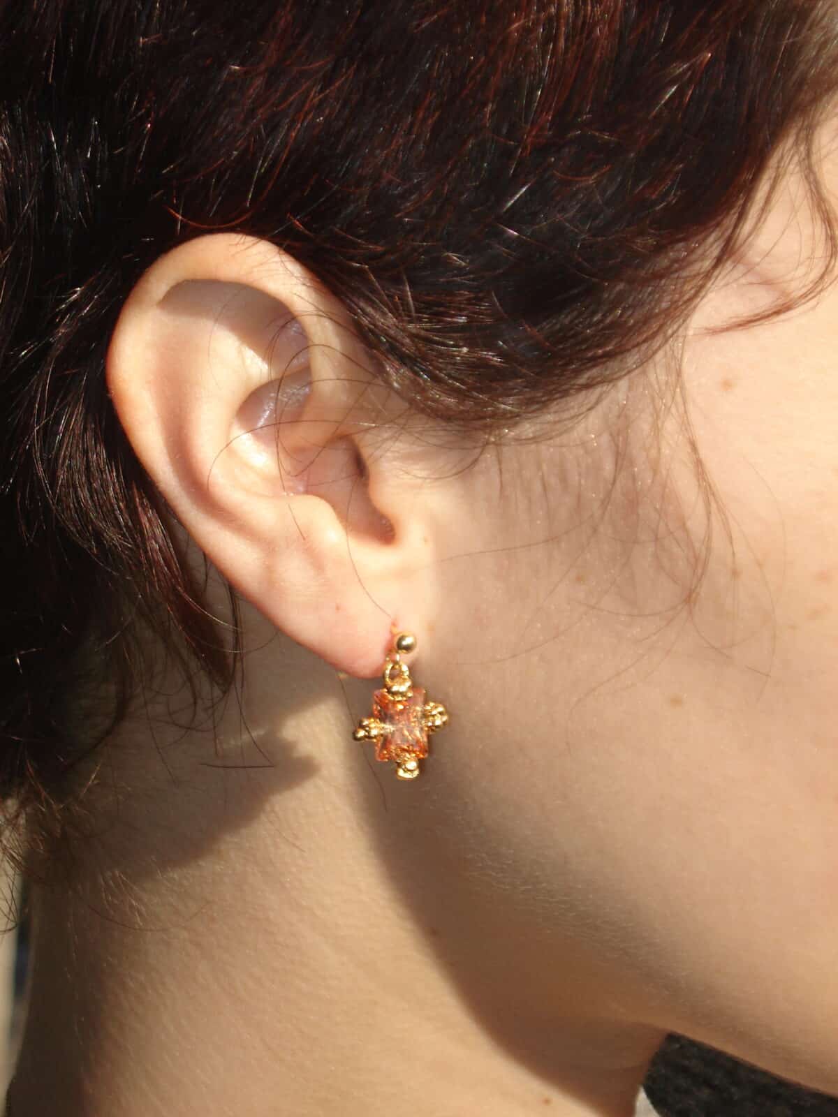 ausence golden orange earrings sofía rocha