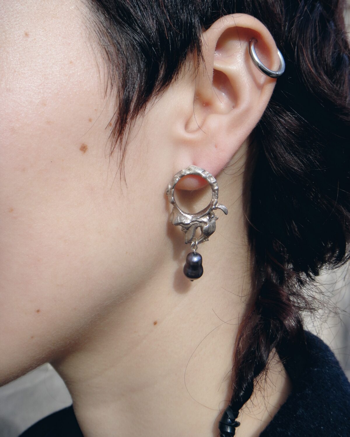 dark pearl earrings gohara