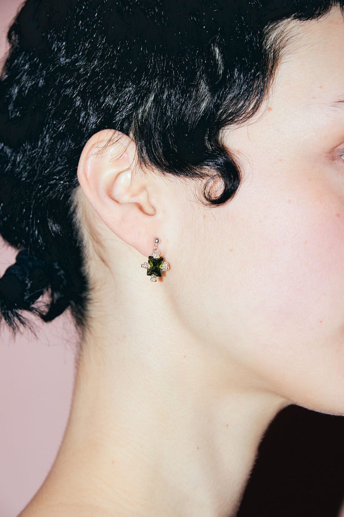 ausence golden olive green earrings sofía rocha