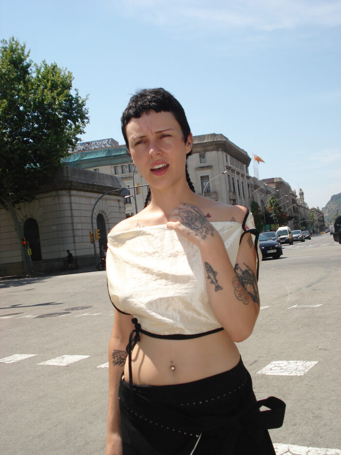 paloma top h05 bilbao muy frágil