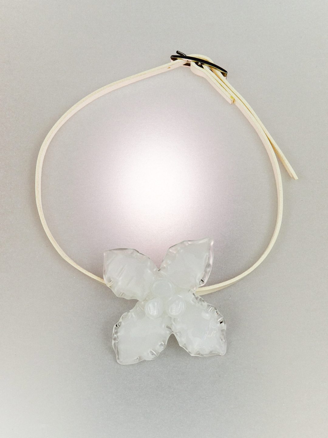 fantasy flower white belt necklace choker levens muy frágil
