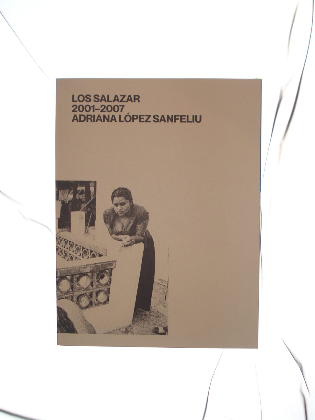 los salazar adriana lópez sanfeliu ojos de buey muy frágil