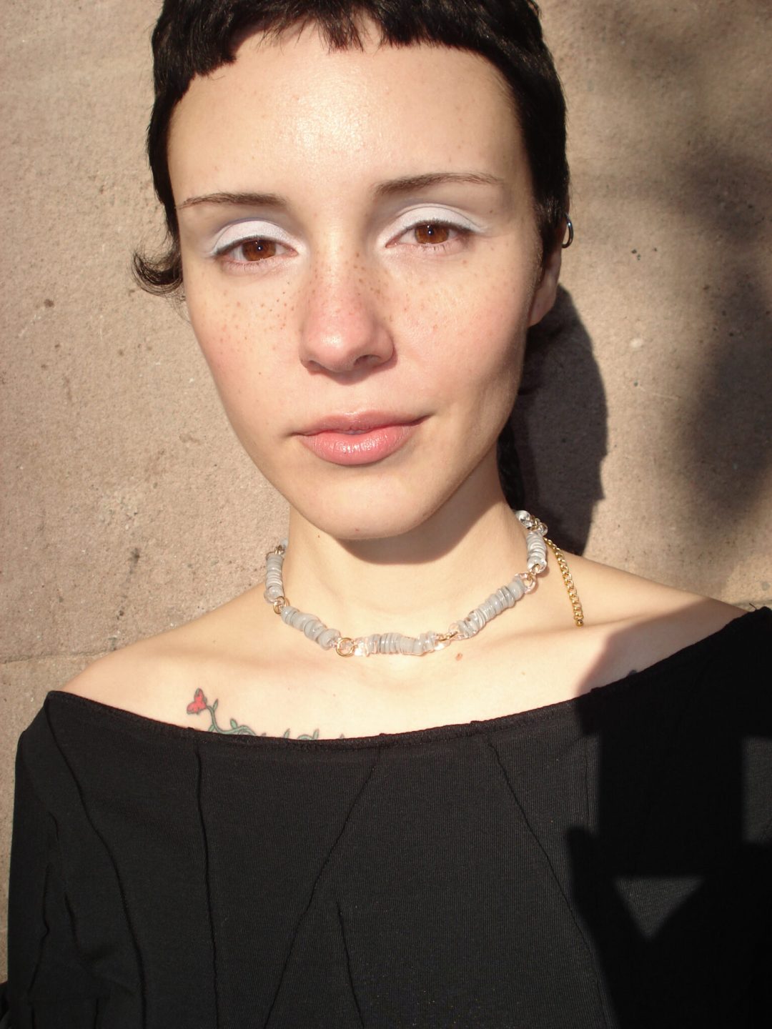 stalagtite grey glass choker levens muy frágil